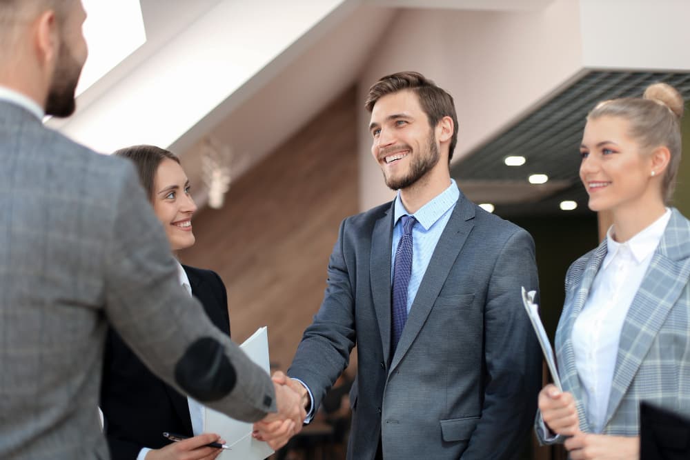 البروتوكولات وإدارة الفعاليات